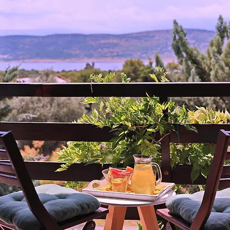 Rajna 2* Starigrad Paklenica