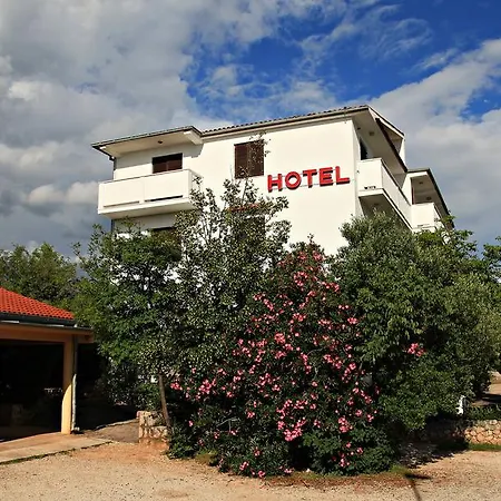 Rajna Gæstehus Starigrad Paklenica