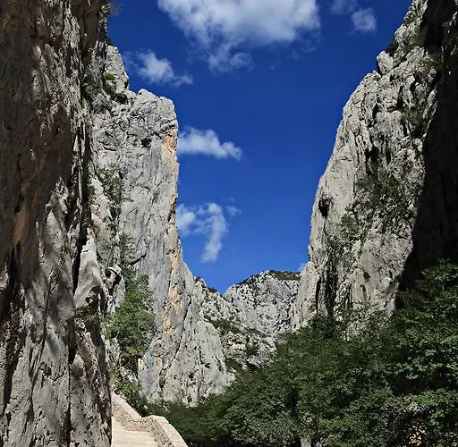 Rajna 2* Starigrad Paklenica