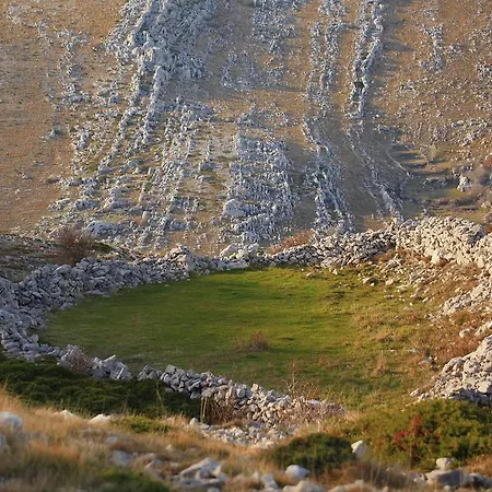 Rajna 2* Starigrad Paklenica