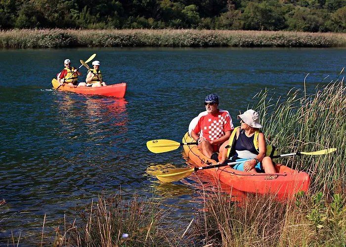 Rajna Гостевой дом Стариград-Пакленица